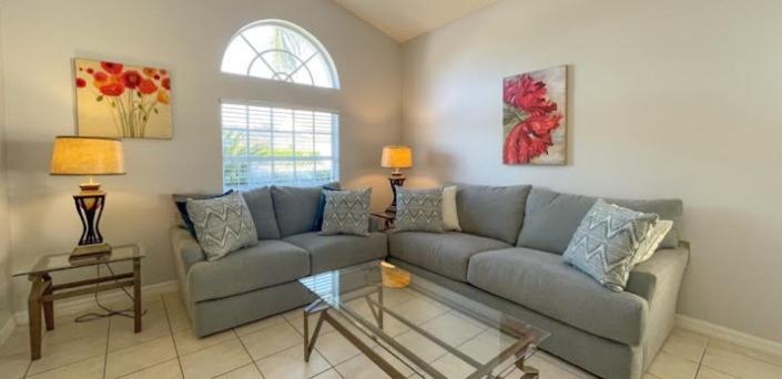 2025 Vacation Savings Secure Your Spot Today Orlando Exterior foto